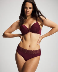VELVET PLUM - Push-up Plunge Bra with Lace | Soma