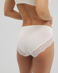IVORY - Embraceable Hipster Panty Crochet Lace | Soma
