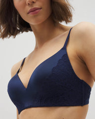 NIGHTFALL NAVY - Wireless Lace Push-Up Bra | Soma