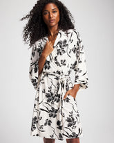 REFLECTION BLOOMS CHAMP - Short Robe | Soma