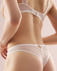 COCONUT ON SNDLWOOD MESH - Framed Embroidery Tanga Panty | Soma