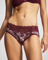 PAISLEY SPLENDOR M PLUM - Hipster Panty with Enchanting Lace | Soma