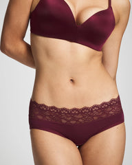 VELVET PLUM - Hipster Panty with Enchanting Lace | Soma