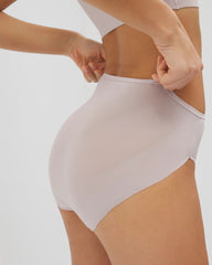 GRAY GLASS - Edge High-Leg Panty | Soma