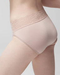ADOBE ROSE - High-Leg Panty with Enchanting Lace | Soma