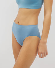 BLUE HEAVEN - Seamless Rib High-Leg Panty | Soma