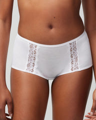 OPTIC WHITE - Boyshort Panty with Enchanting Lace | Soma