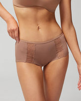 WARM SIENNA - Boyshort Panty with Enchanting Lace | Soma