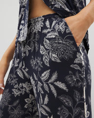 MEANDERING GARDEN NAVY - Piped Crop Pajama Pants | Soma