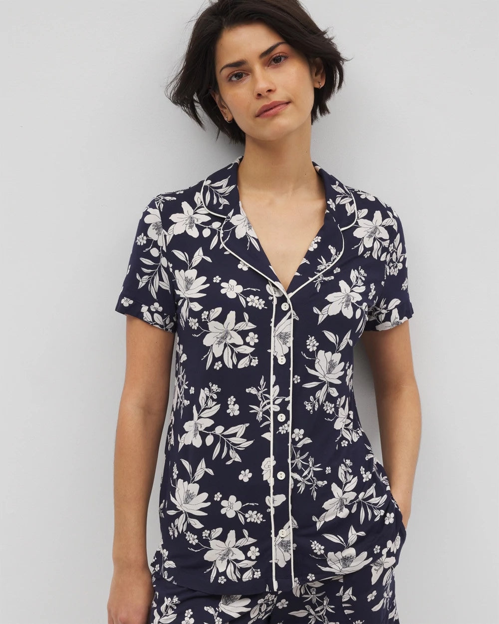 PLUMERIA DREAM NAVY - Piped Short Sleeve Notch Collar Pajama Top | Soma