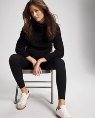 BLACK - Sherpa Pullover | Soma