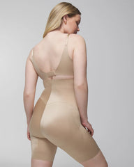 WARM AMBER - Mid-Level Shaping Vanishing Edge High-Waist Thigh Slimmer | Soma