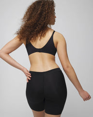 BLACK - Lightweight Smoothing Short | Soma