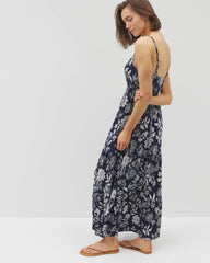 MEANDERING GARDEN A NAVY - Rio Maxi Bra Dress | Soma