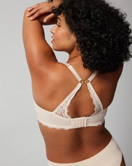 PALE SAND - Push-Up Plunge Bra with Lace | Soma