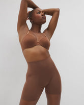 CINNAMON LATTE - Mid-Level Shaping Seamless Shorts | Soma