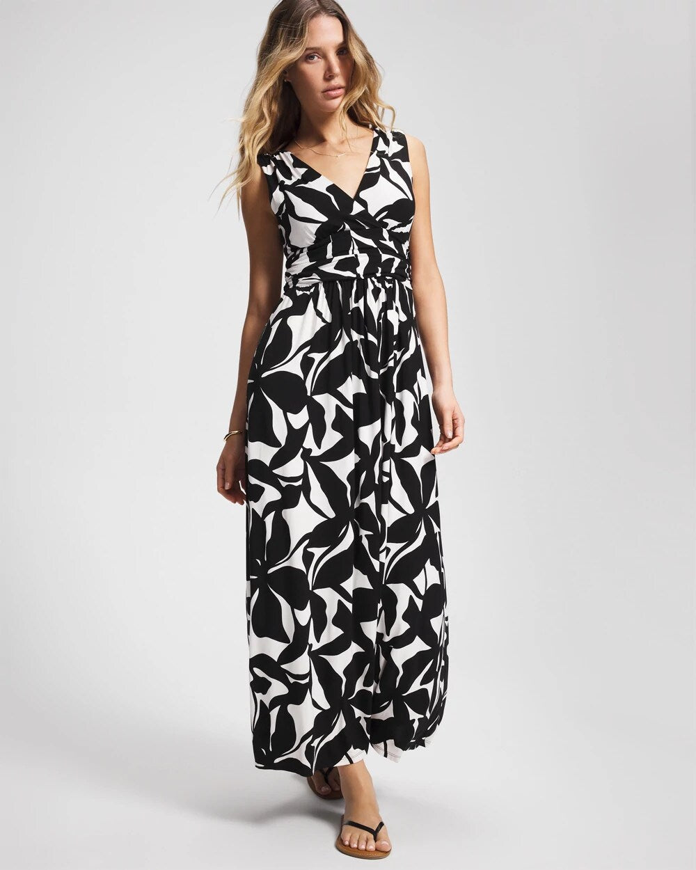 MEANDERING LEAF BLACK - Goddess Maxi Bra Dress | Soma