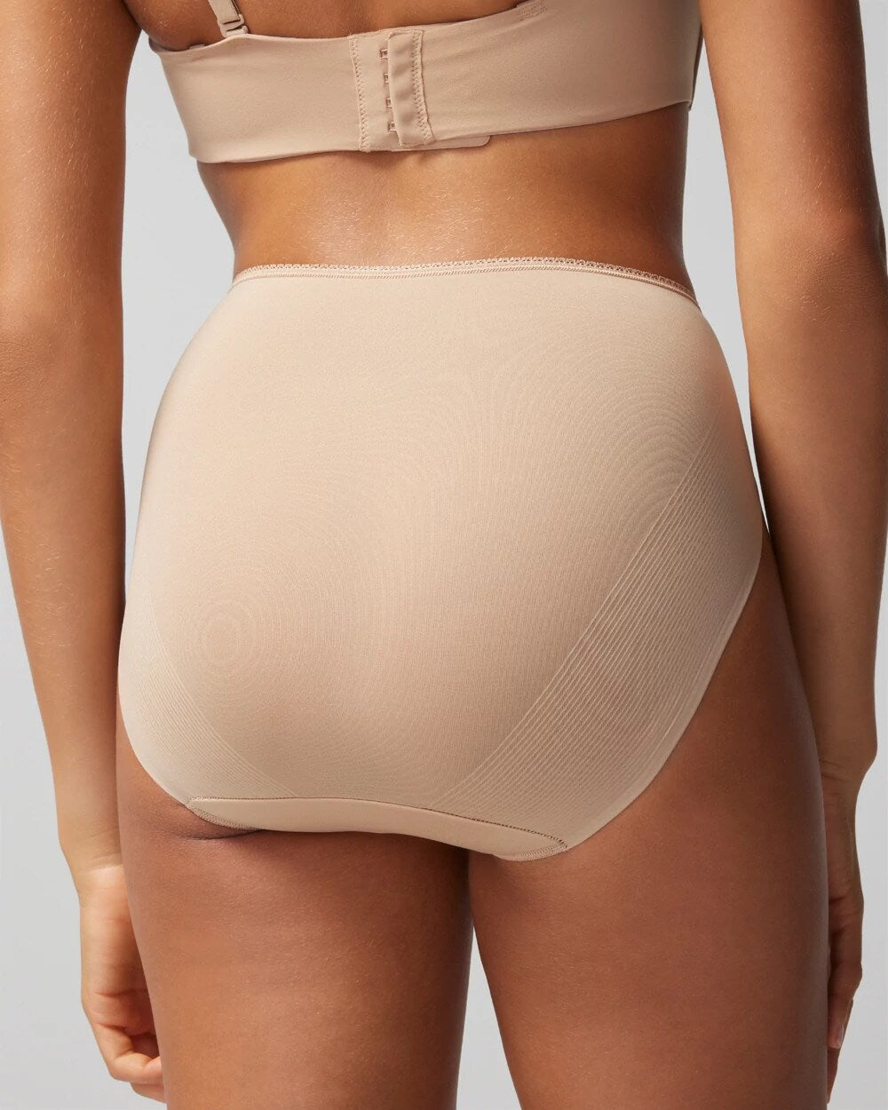 WARM AMBER - High-Leg Panty with Lace | Soma