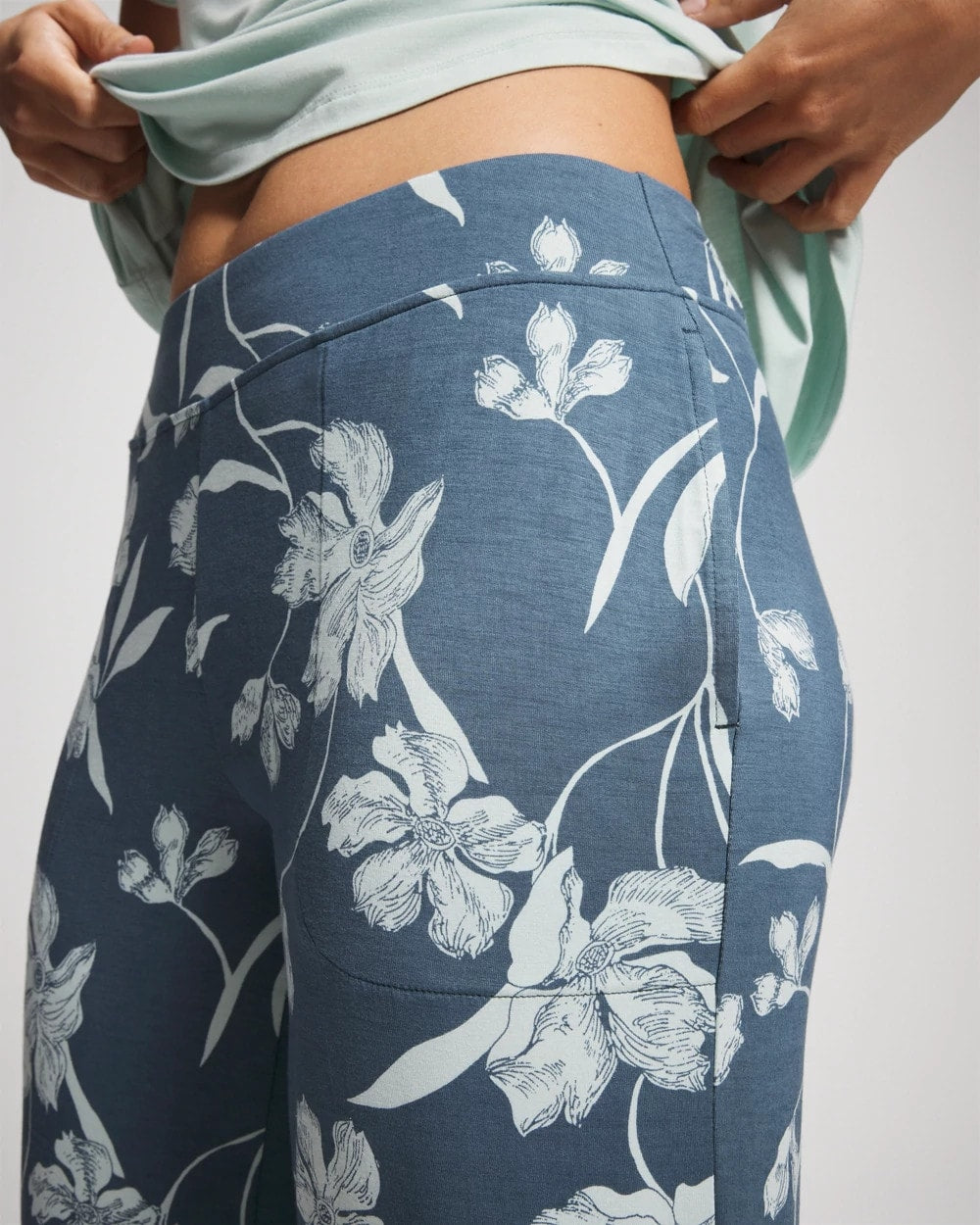 REFLECTION BLOOMS TAP - Short Sleeve + Pant Pajama Set | Soma