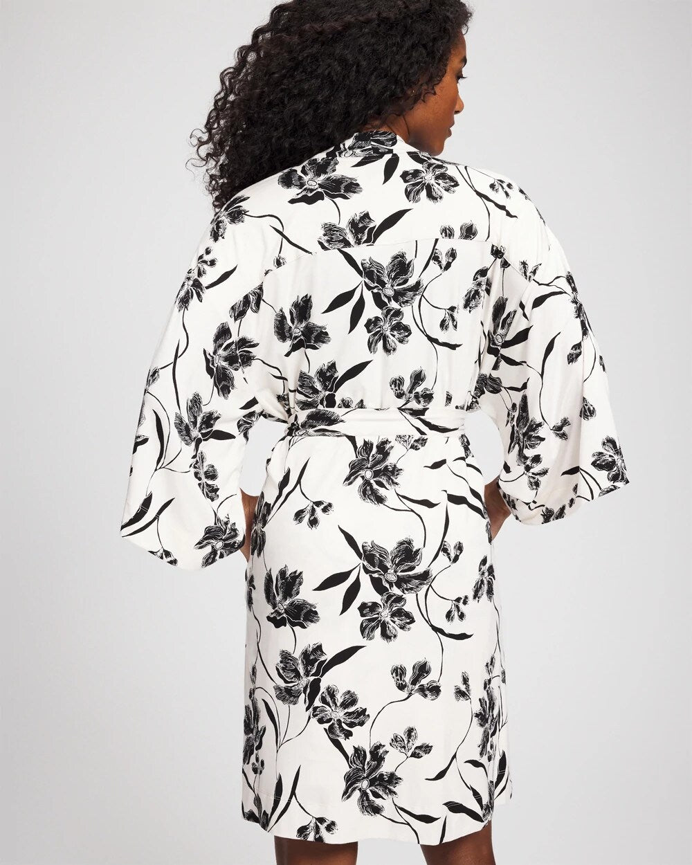 REFLECTION BLOOMS CHAMP - Short Robe | Soma