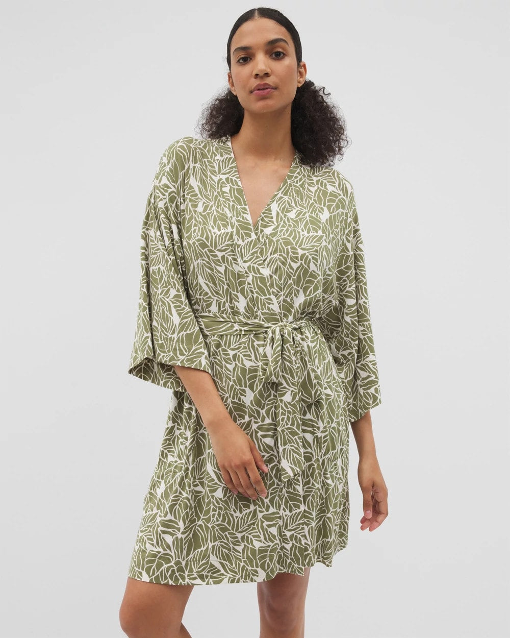PALMTASTIC VETIVER/CHAMP - Short Robe | Soma