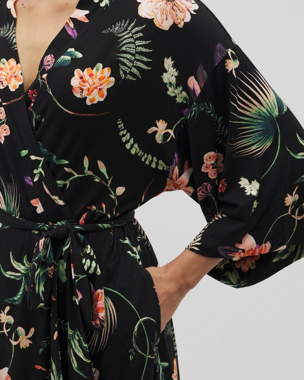PARADISE PLUMES BLACK - Short Robe | Soma