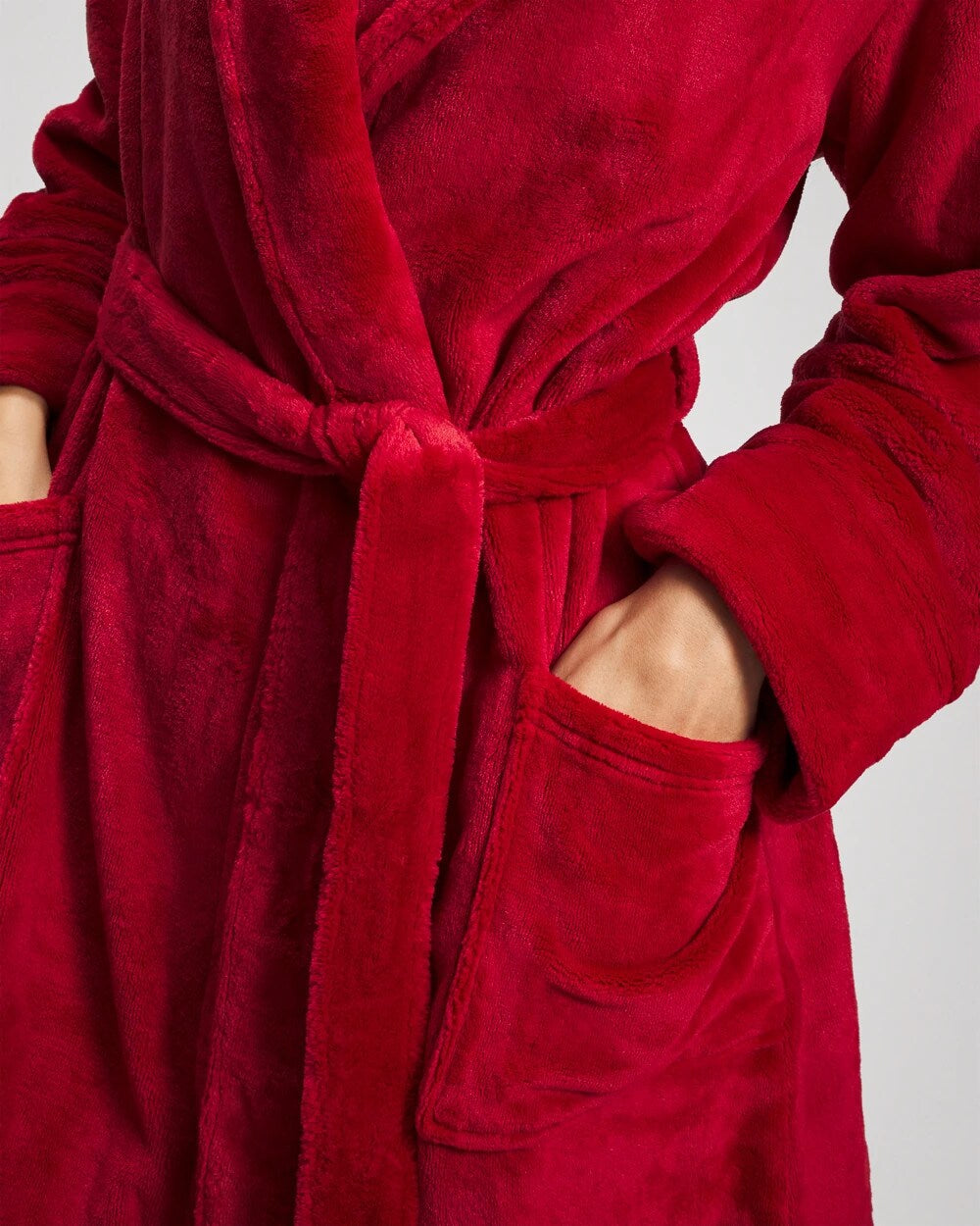 PAINT THE TOWN RED - Plush Short Robe | Soma