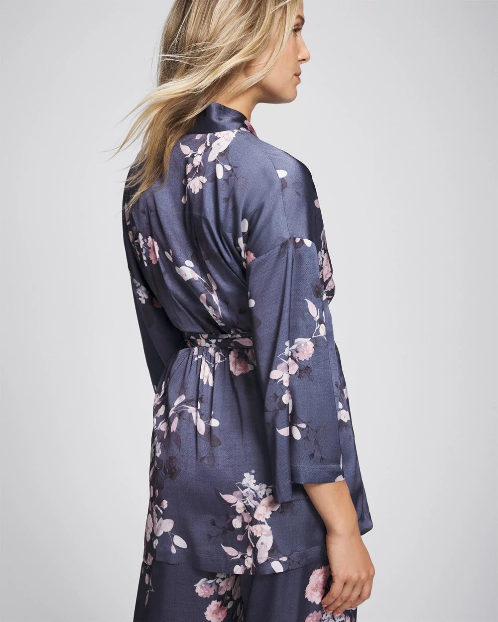 FLORAL DREAMS GRAY - Short Robe | Soma