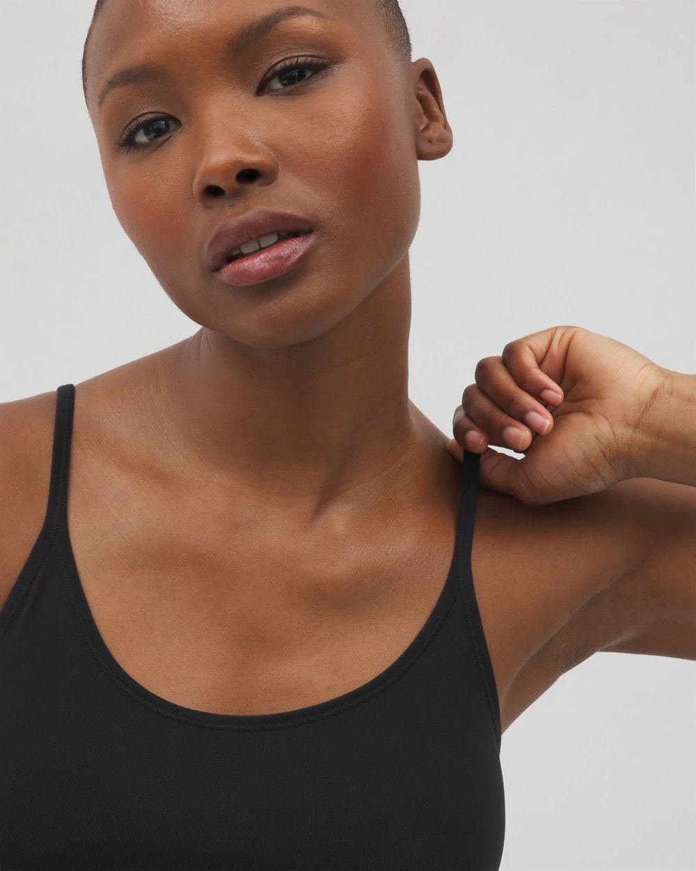 BLACK - Mid-Level Shaping Seamless Cami | Soma