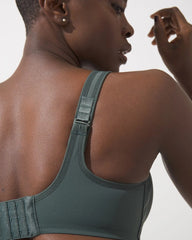 URBAN CHIC - Underwire High Impact Sports Bra | Soma