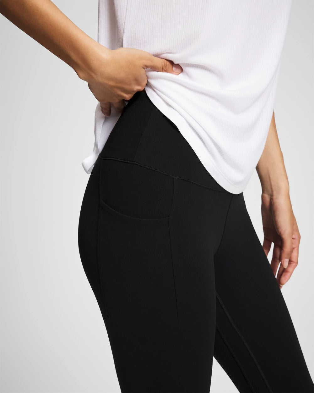 BLACK - 24/7 High-Waist Legging | Soma