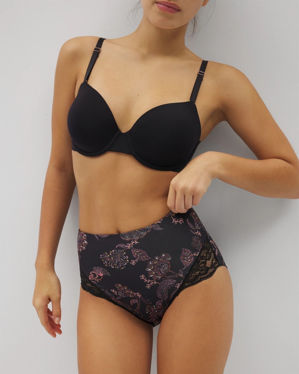 STITCH PAISLEY M BLACK - Tummy High-Waist Brief Panty with Lace | Soma