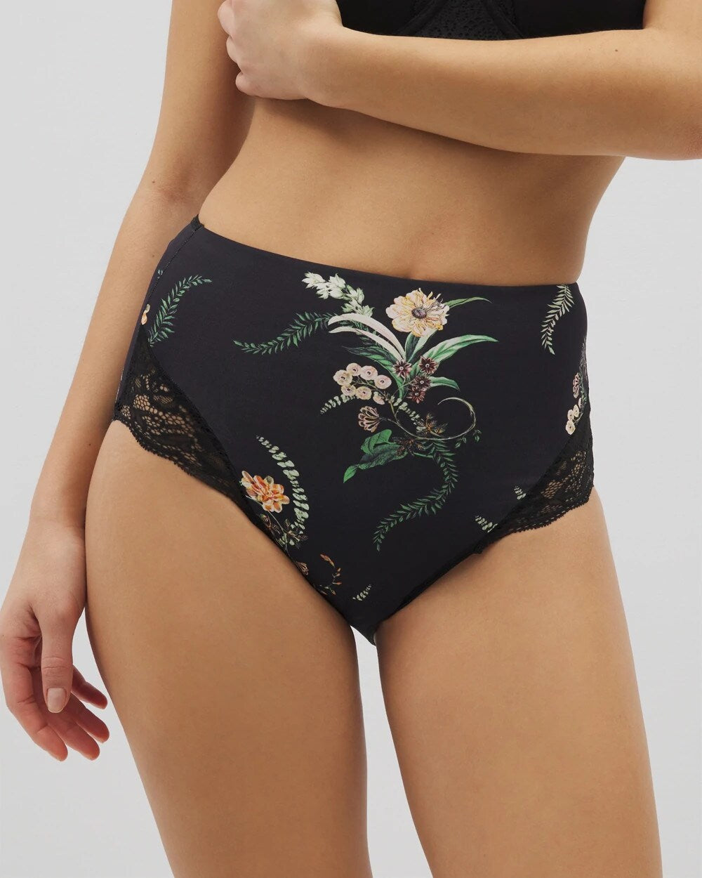PARADISE PLUMES D M BLACK - Tummy High-Waist Brief Panty with Lace | Soma