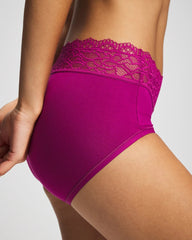 MAGENTA ORCHID - Brief Panty with Enchanting Lace | Soma