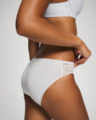 PLEIN AIR - Edge Hipster Panty with Lace | Soma