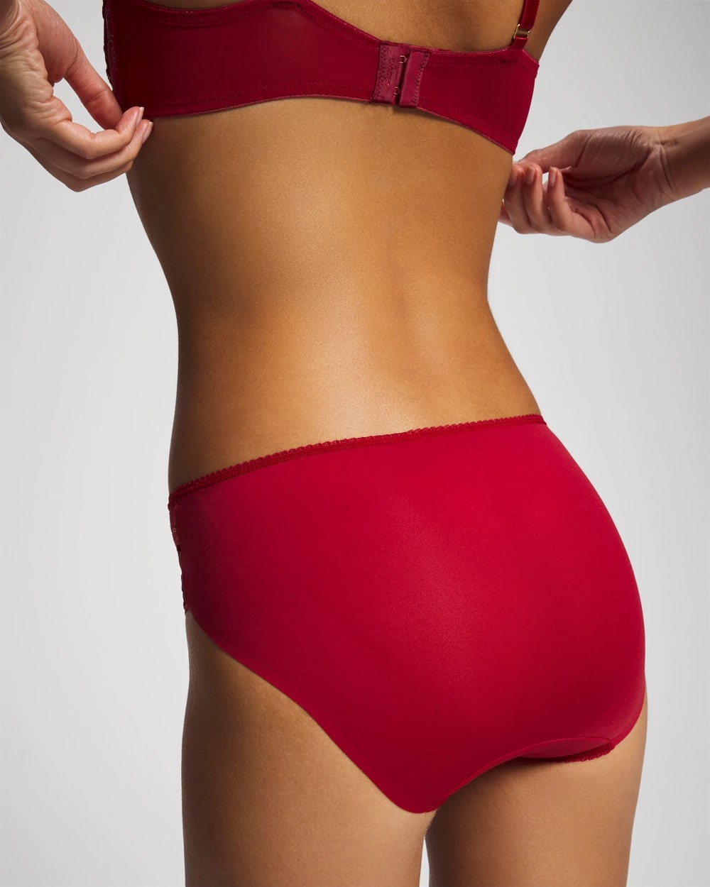 RED VELVET TONAL W/ LUREX - Hipster Panty with Sensuous Lace | Soma