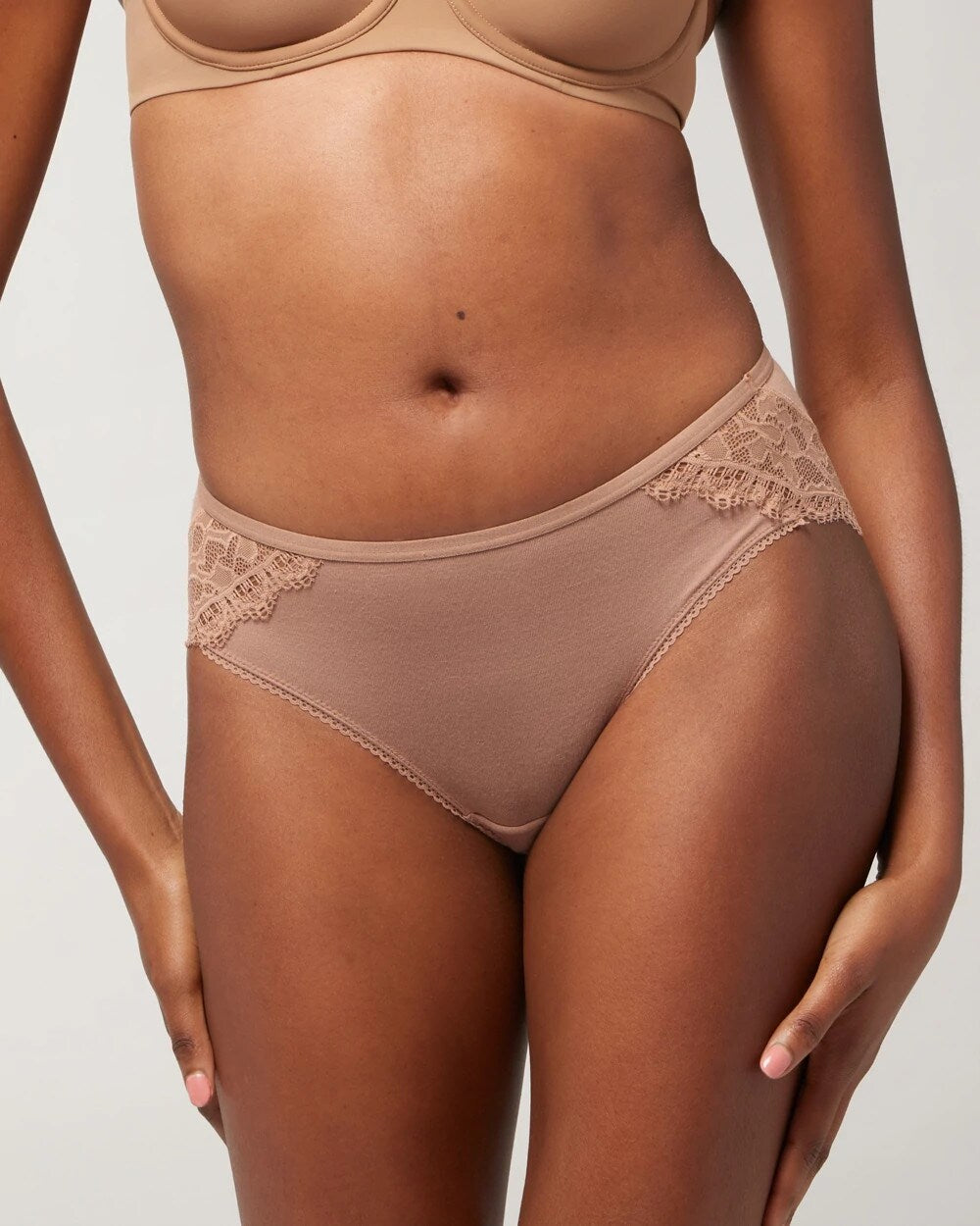 WARM SIENNA - Hipster Panty with Enchanting Lace | Soma