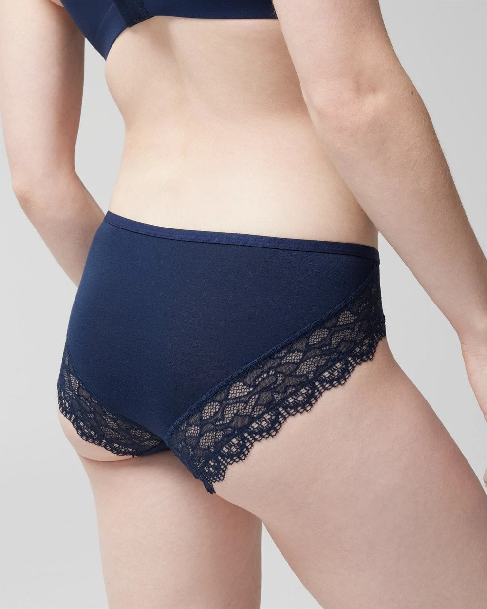 NIGHTFALL NAVY - Hipster Panty with Enchanting Lace | Soma