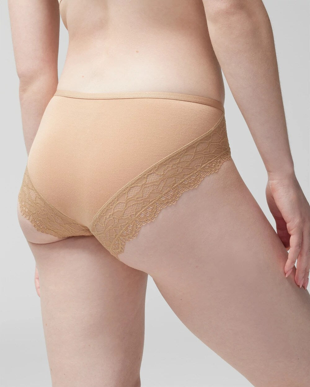 WARM AMBER - Hipster Panty with Enchanting Lace | Soma