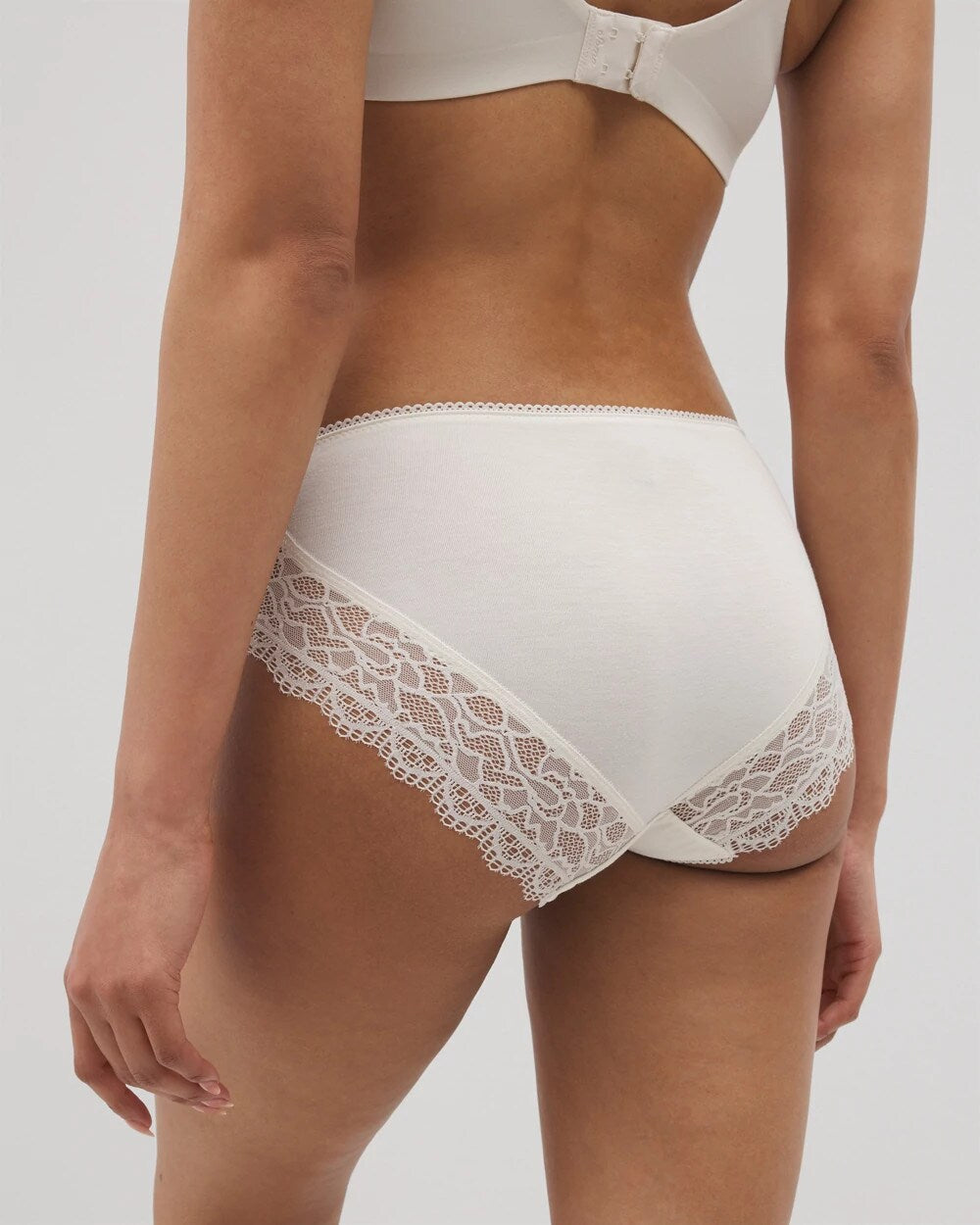IVORY - Lace Hipster | Soma