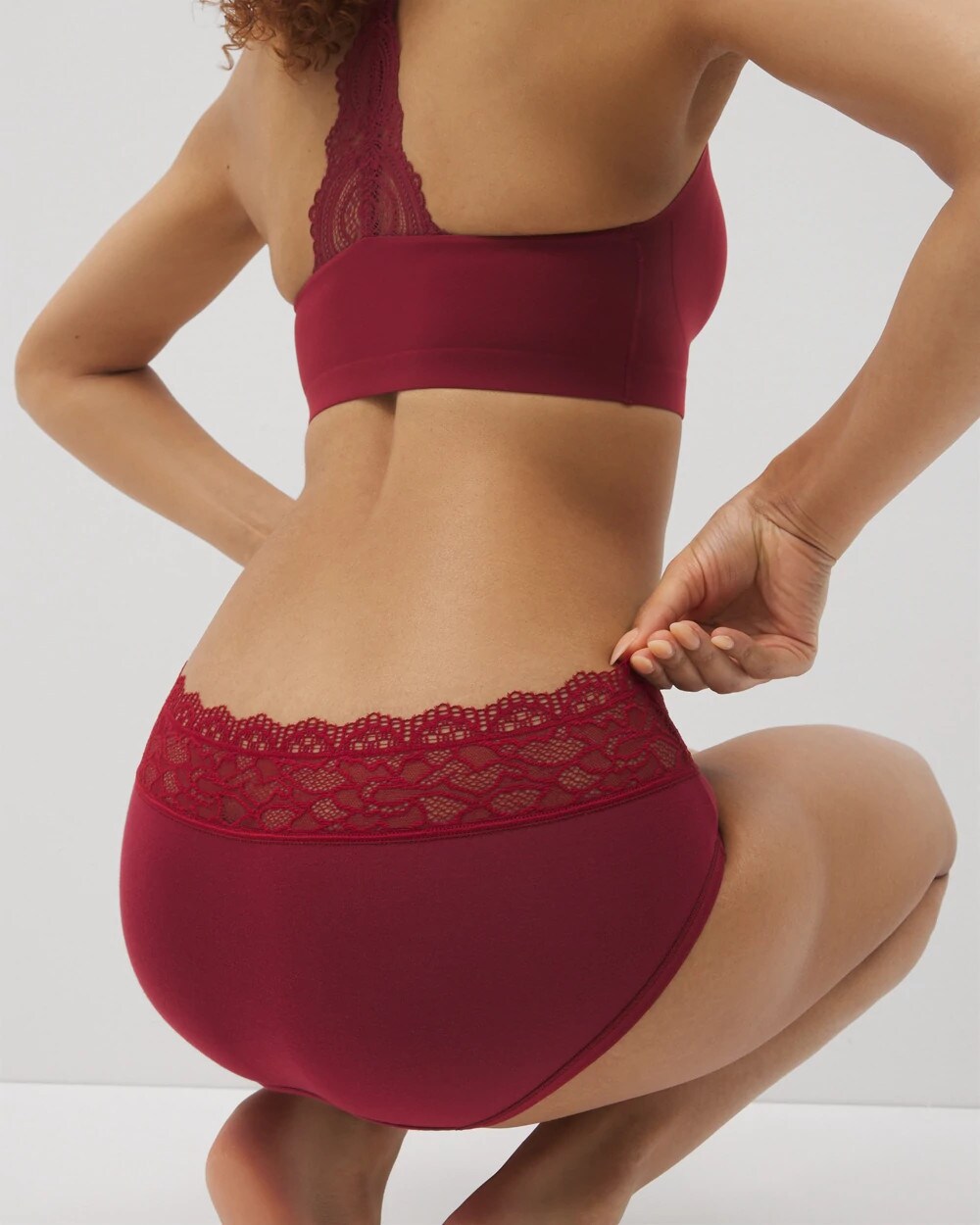 FIRST KISS - Hipster Panty with Enchanting Lace | Soma