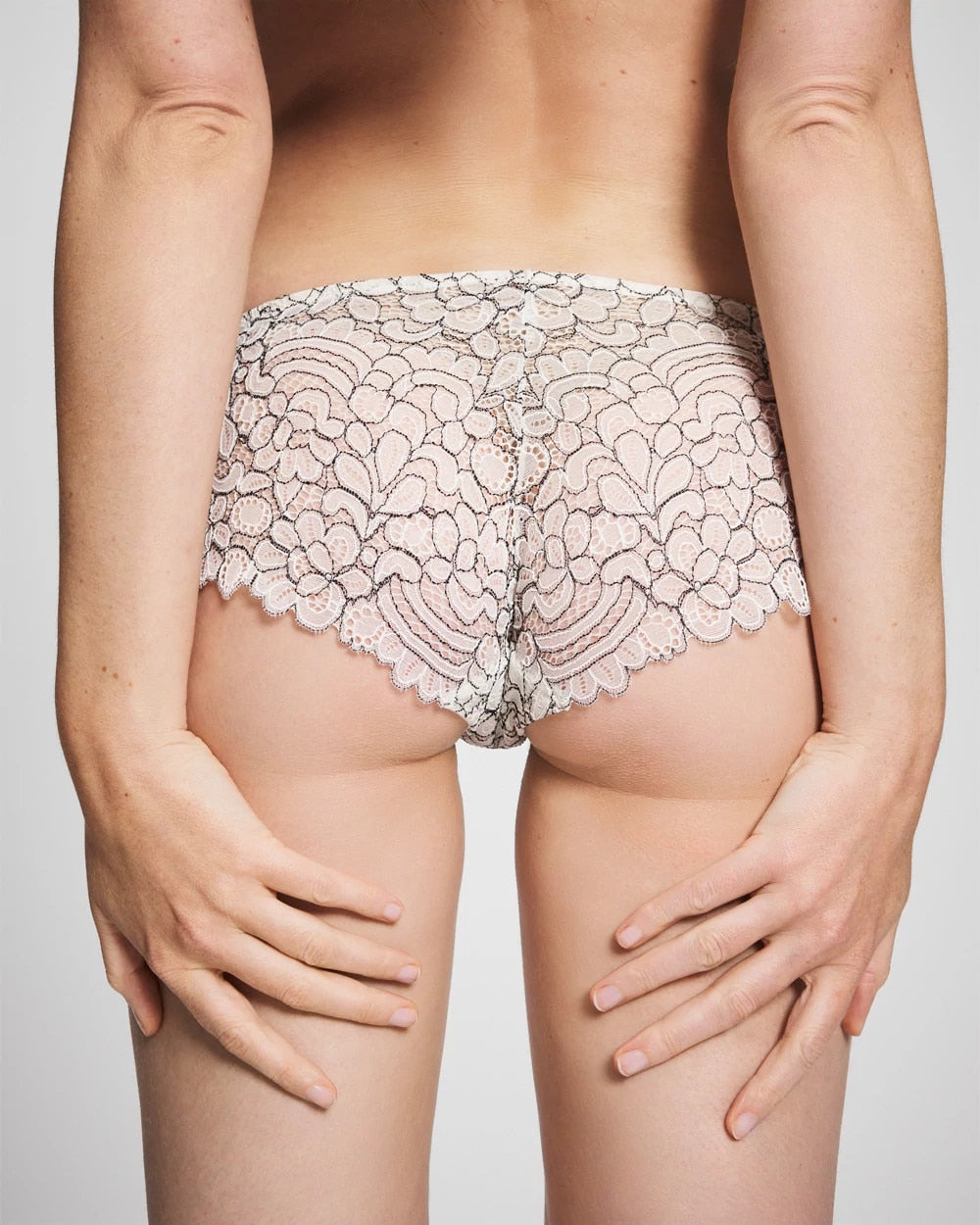IVORY/BLACK CD - Corded Lace Cheeky Hipster Panty | Soma
