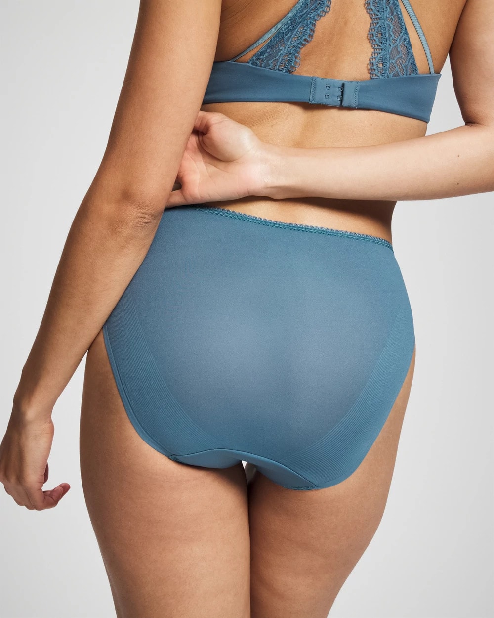 TAPESTRY - Edge High-Leg Panty with Lace | Soma