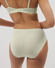 ALOE WASH - Edge High-Leg Panty with Lace | Soma
