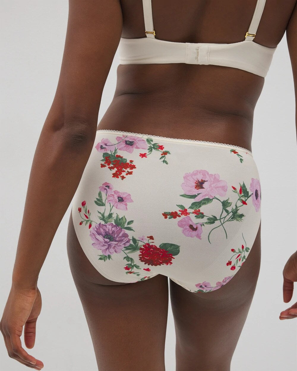 RHAPSODY FLORA M SUGAR - Edge High-Leg Panty with Lace | Soma