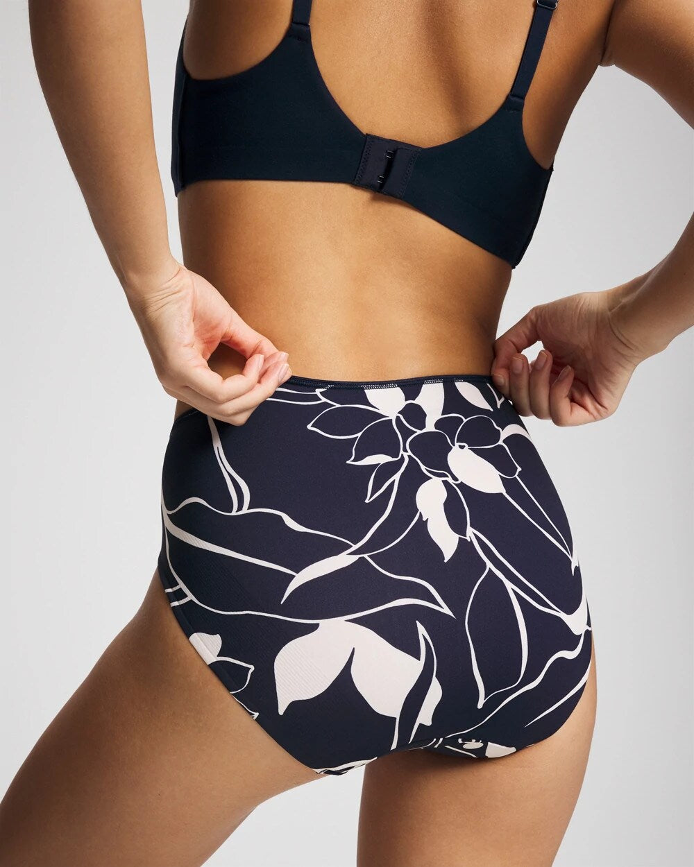 NOUVEAU FLORA MINI NAVY - Tummy High-Leg Brief Panty with Lace | Soma