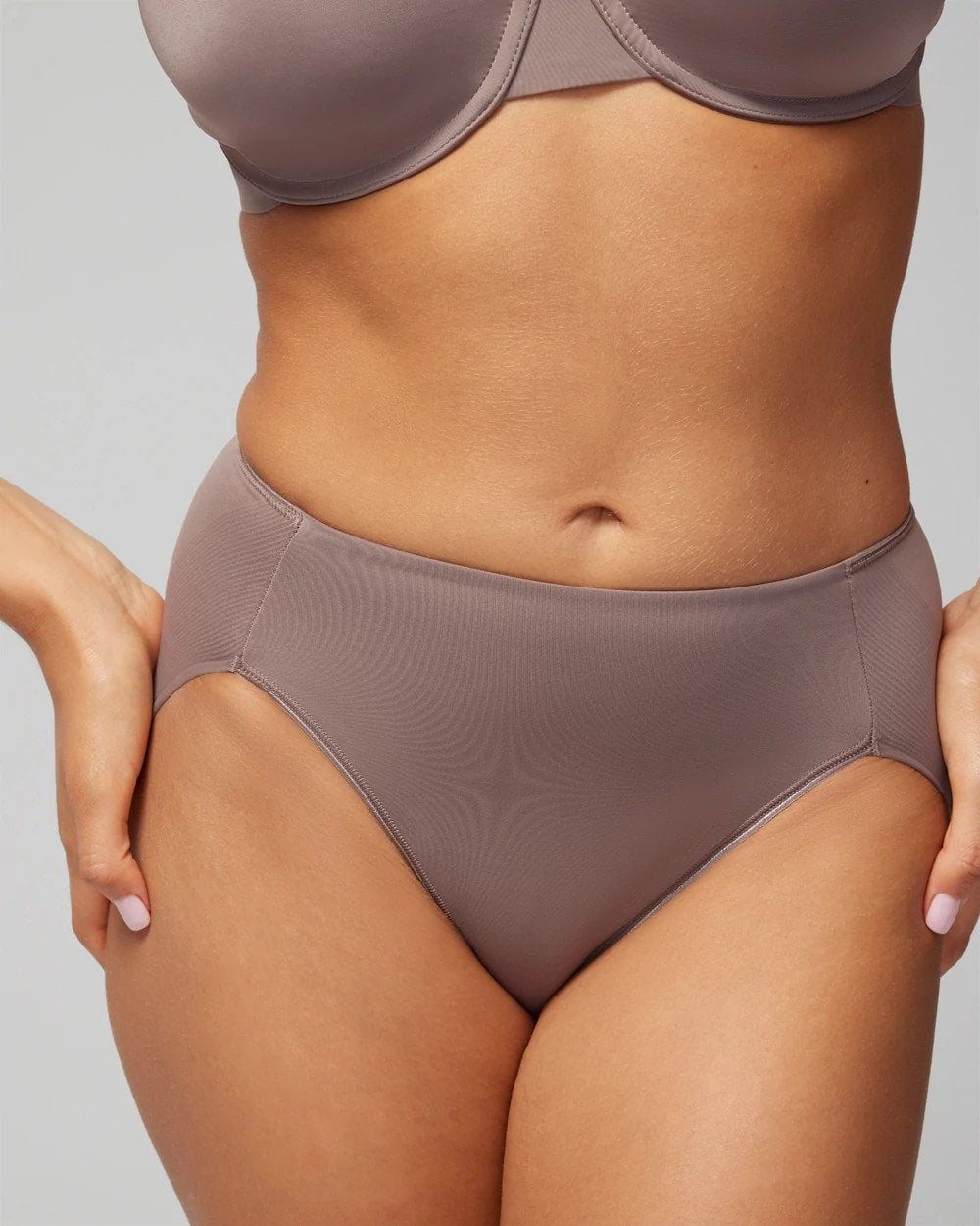 MOCHACCINO - High-Leg Brief Panty | Soma