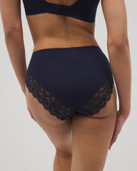 NIGHTFALL NAVY - High-Leg Panty with Enchanting Lace | Soma