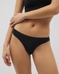 BLACK - Seamless Rib Thong Panty | Soma