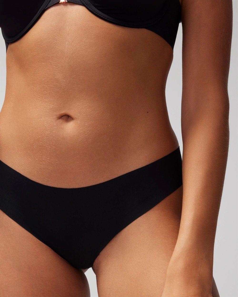 BLACK - Thong Panty | Soma